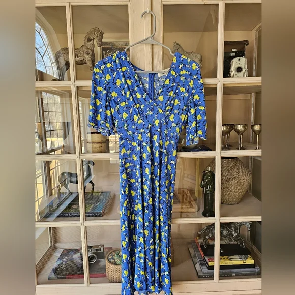 $308 Diane Von Furstenberg Jemma Shirred Floral-Print Crepe Dress - Picture 7 of 15